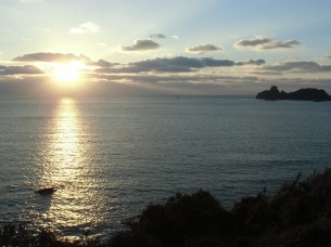 五島灘に沈む夕日